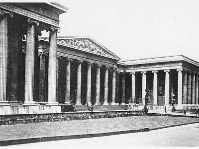 15 Ocak 1759 British Museum açıldı.