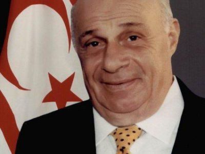 22 Nisan 1995 Rauf Denktaş, üçüncü kez Kuzey Kıbrıs Türk Cumhuriyeti (KKTC) cumhurbaşkanlığına seçildi.