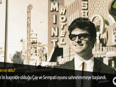 16 Mart 1965- Zeki Müren'in başrolde olduğu Çay ve Sempati oyununun, Arena Tiyatrosu'nda sahnelenmesine başlandı.